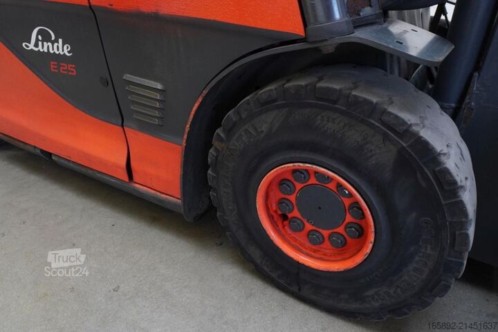 Heftruck Linde E 25/600 HL 387