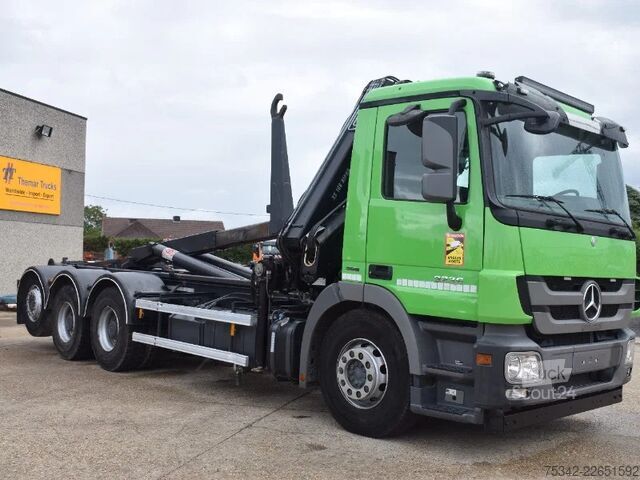 Koukkuvarsijärjestelmä Mercedes-Benz Actros 3236 Hooklift + Hiabcrane