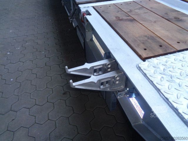 Tieflader Anhänger MÜLLER-MITTELTAL T4 Radmulden / luftgefedert