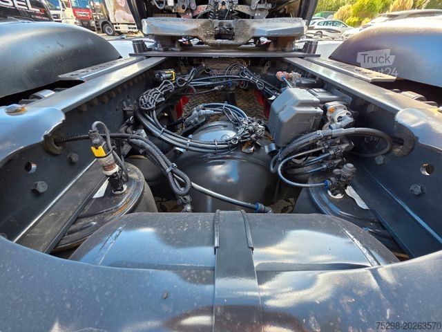 Volumen SZM SCANIA R450 A4x2EB / Retarder