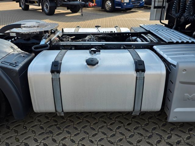 Volumen SZM MAN TGX 18.460 4X2 LLS-U / Retarder