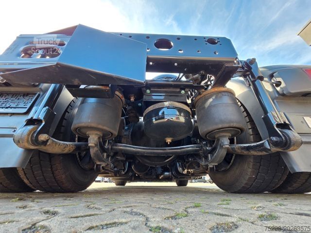 Volumen SZM MAN TGX 18.460 4X2 LLS-U / Retarder