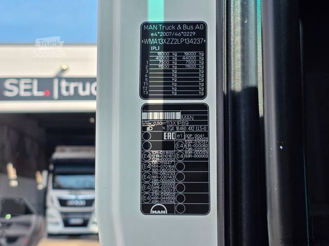 Volumen SZM MAN TGX 18.460 4X2 LLS-U / Retarder