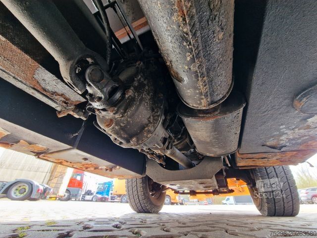 Tilpasset varevogn  BokiMobil 1151 Schneepflug