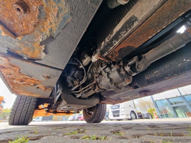 Tilpasset varevogn  BokiMobil 1151 Schneepflug