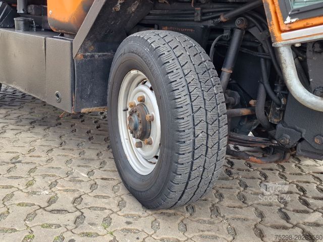 Tilpasset varevogn  BokiMobil 1151 Schneepflug
