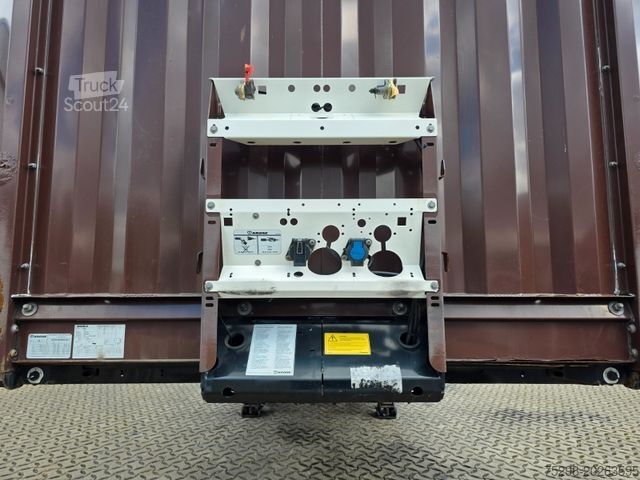 Ανοιχτό ημιρυμουλκούμενο με μουσαμά KRONE SD / 2 Liftachsen