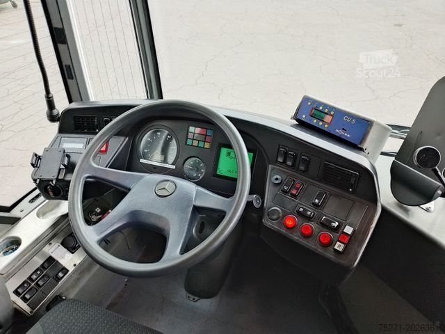 Autobus urbain MERCEDES-BENZ Citaro O 530 | 3-Türen, Klima