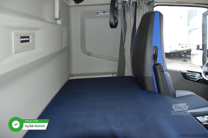 τυπική μονάδα τράκτορα VOLVO FH 460 Globetrotter XL i-Save