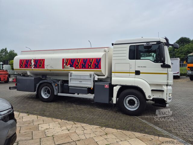 LKW mit Tankaufbau MAN Tgs 18.360 - Tank Truck - 1 Owner!