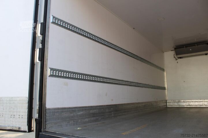 Chladený nákladný automobil Mercedes-Benz Atego 1321 E6  CS 1250  Strom  Türen+LBW  FRC28