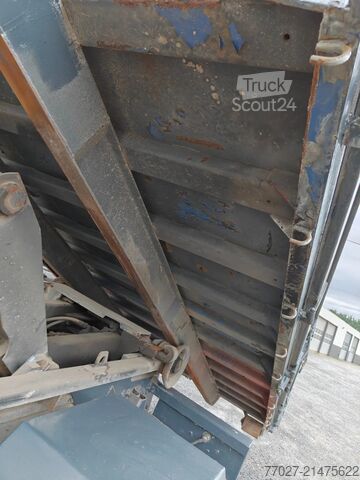 Système de bras à crochet Iveco EuroCargo 130 E25 Doka / 7Pl. Container