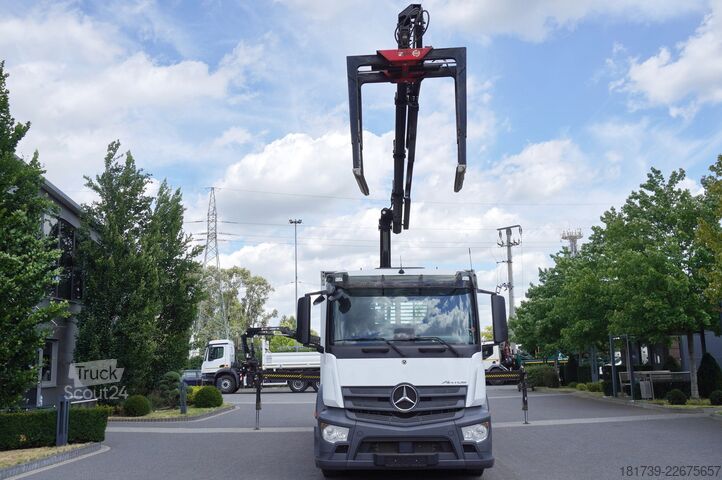 Plošina s jeřábem Mercedes-Benz Antos 2540 6x2 / 170 tho. km / HDS HIAB