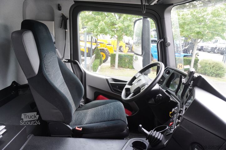 Plošina s jeřábem Mercedes-Benz Antos 2540 6x2 / 170 tho. km / HDS HIAB