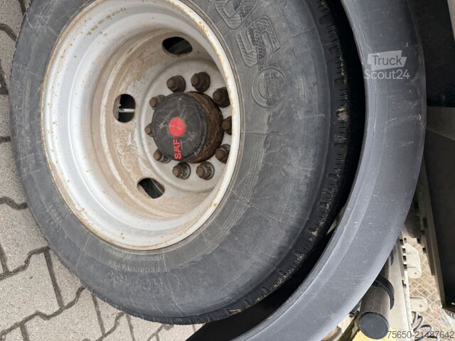 Remolque de plataforma baja Humbaur HTD 30  3 Achs Tiefladeranhänger, Wenig Benutzt