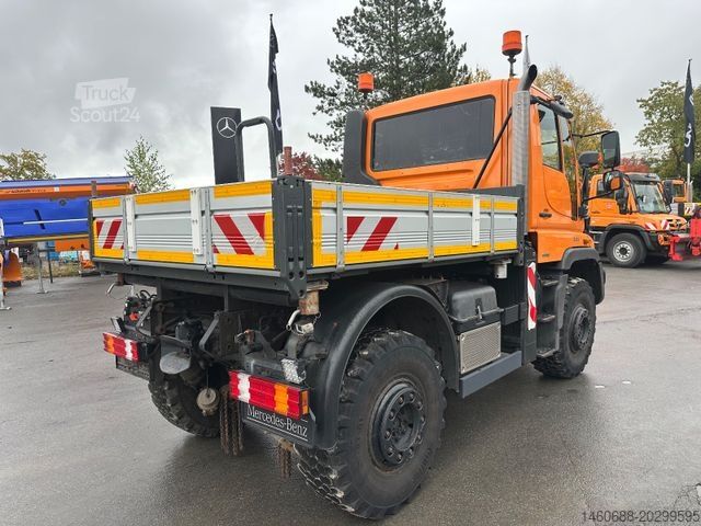 Specialios paskirties sunkvežimis UNIMOG Unimog U400