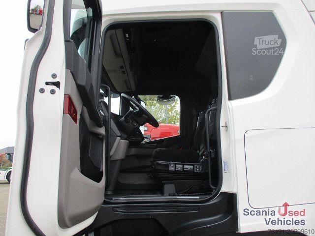 Veszélyes anyagokat szállító teherautó Scania R 460 A4x2NA / Hydraulik