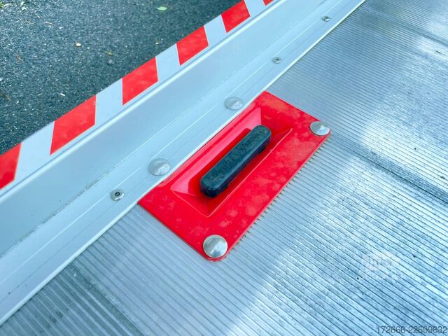 Autotransporter Vezeko IMOLA 35.47 RACE MASTER | E-WINDE 542X209CM 3500KG AUTOTRAILER