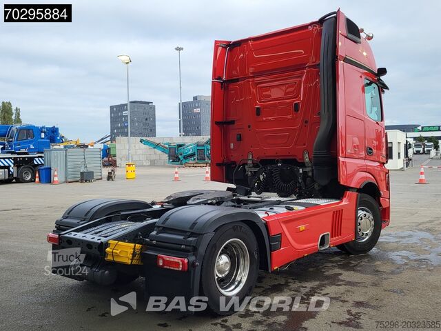 Padrão-SZM Mercedes Actros 1858 4X2 GigaSpace Retarder 2xTanks Leat...