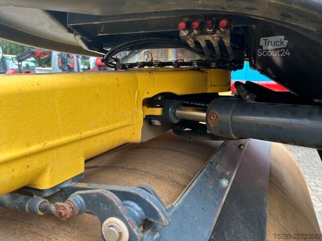 Rolo de tambor único BOMAG Tandem Walze BW 154 AP-4v
