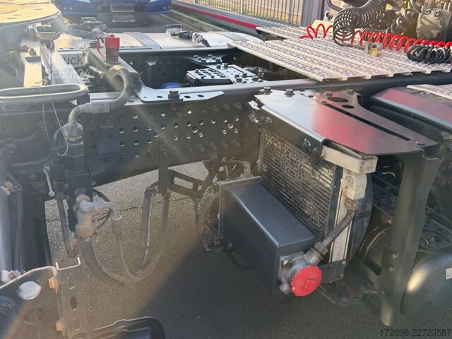 Tractora standard MERCEDES-BENZ Arocs 5 1845 4x4HAD, Dauerhydraulik, Retarder