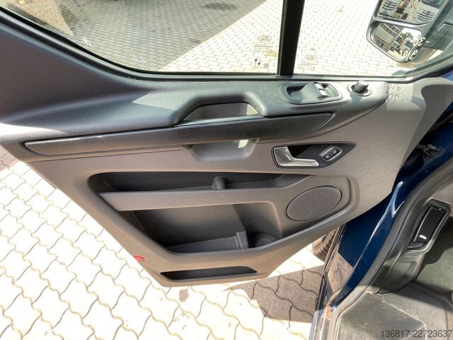 Minibus FORD Transit Custom 300 L2 Trend Doka 6-Sitze CrewVan