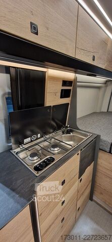 Kastenwagen Wohnmobil / Campervan PÖSSL Pössl Roadstar XT - Mercedes Sprinter 4x4