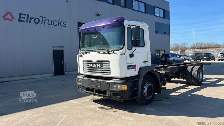Шаси с кабина MAN ME 18.220 (GOOD CONDITION / BONNE ETAT / MANUAL...