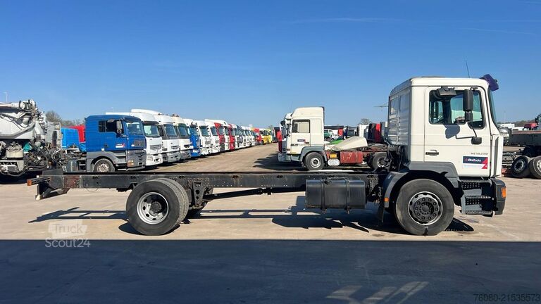 Шаси с кабина MAN ME 18.220 (GOOD CONDITION / BONNE ETAT / MANUAL...