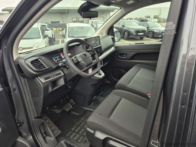 Panel van Peugeot Expert L2 180 EAT8 erhöhte Nutzlast Laderaumboden Connect-Paket Trennwand verglast 17 Zoll LM Sommer Ersatzrad Seitenscheibe schiebbar