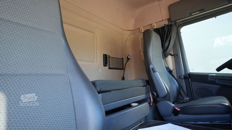 معيار SZM Scania G 420 6x2 tractor unit