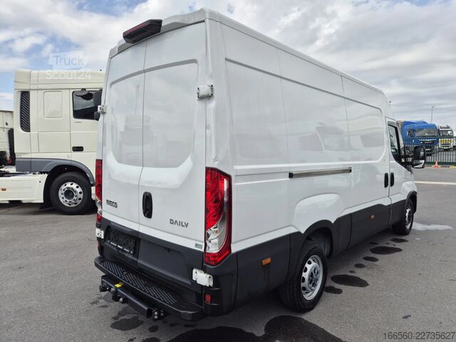 Van Iveco Daily 35 S 14