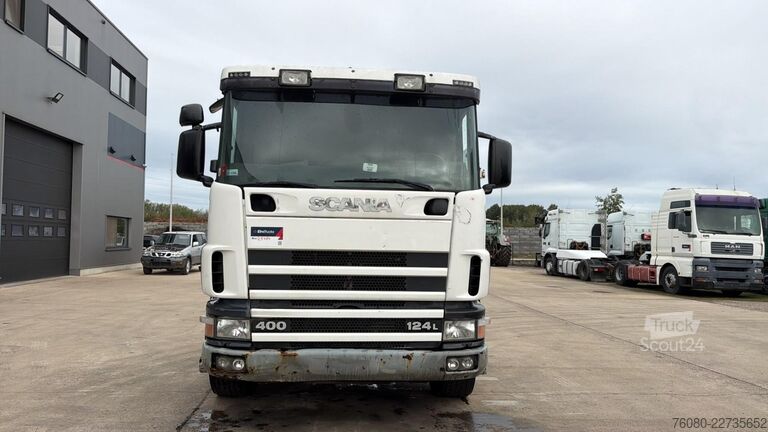 Alusta ja ohjaamo Scania 124 - 400 (MANUAL PUMP / POMPE MANUELLE / BOITE...