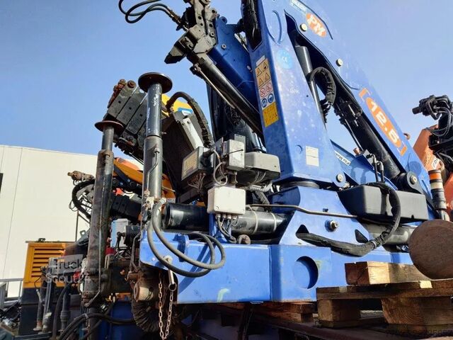 Siltanosturi PM autolaadkraan / crane remote control Serie 12.5