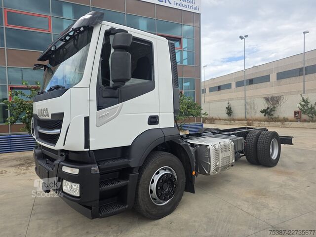 șasiu de camion IVECO 190E42