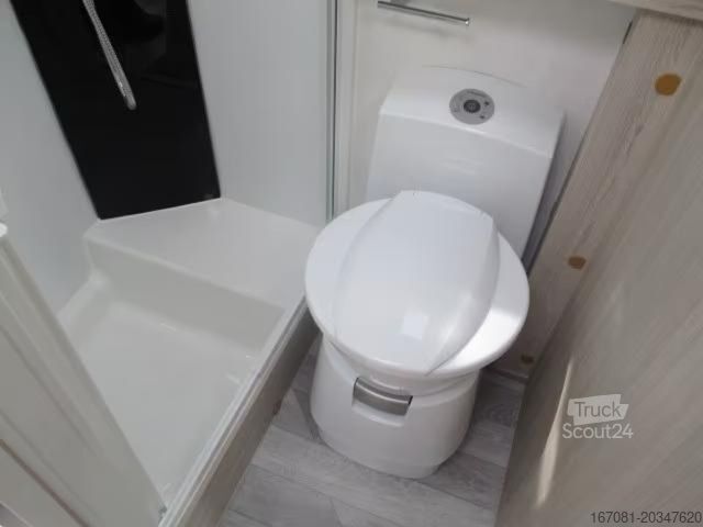 Semi-integrated camper ILUSION XMK 695 XMK  Premium