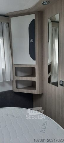 Semi-integrated camper ILUSION XMK 695 XMK  Premium