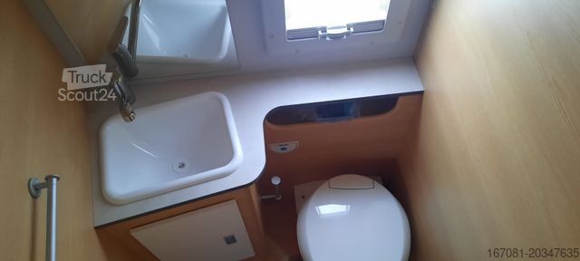 Напівінтегрований кемпер GIOTTILINE Siena 385 Citroen