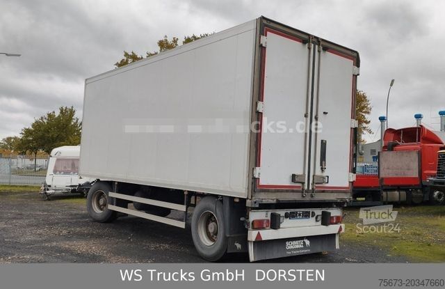 Koeltrailers SCHMITZ CARGOBULL KO18 TKing SL 100 Rohrbahn Fleisch