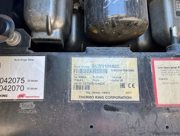 Koeloplegger SCHMITZ CARGOBULL SCB*S3B THERMO KING SLXi300 ONLY 6.822 HOURS THI