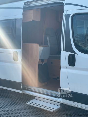 Camper van PÖSSL 2Win Plus 3. Bett | Markise, RFK