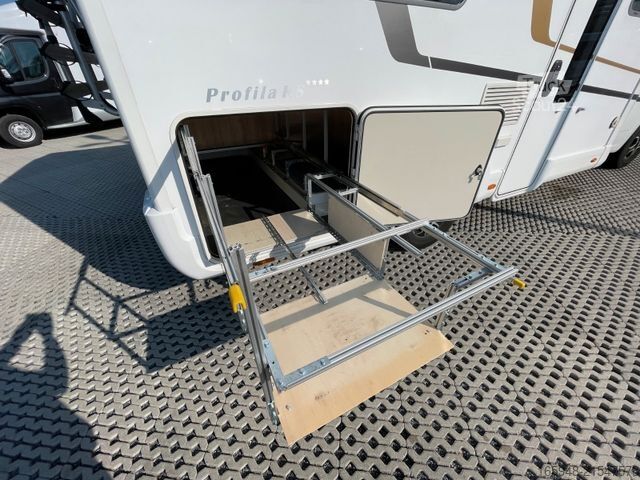 Teilintegriertes Wohnmobil EURAMOBIL 675 SB PROFILA RS | Hubbett, Französisches Bett