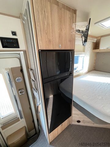 Teilintegriertes Wohnmobil EURAMOBIL 675 SB PROFILA RS | Hubbett, Französisches Bett