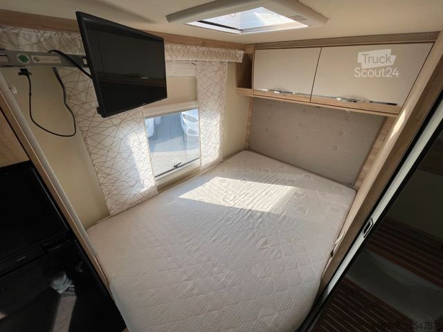 Teilintegriertes Wohnmobil EURAMOBIL 675 SB PROFILA RS | Hubbett, Französisches Bett
