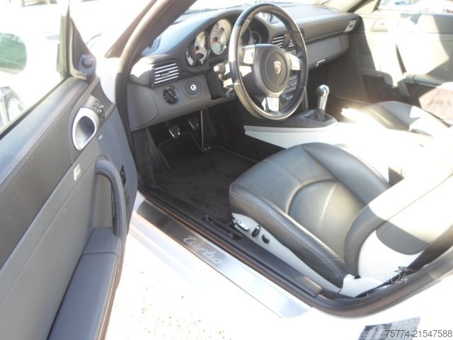 Fourgon PORSCHE 911 Turbo Cabrio