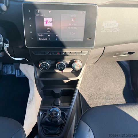 Bestelwagen RENAULT Express dCi 95 Extra # AHK # Regal # Kamera