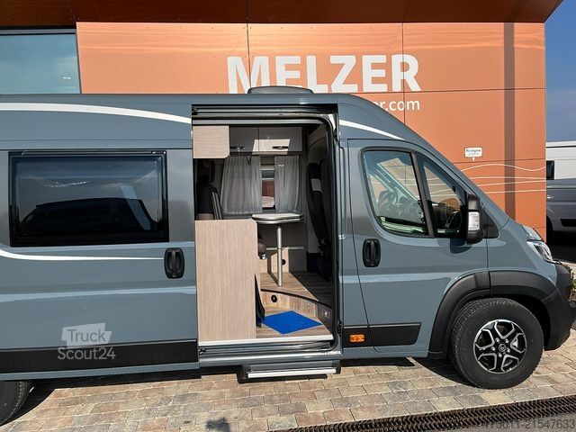 Camper van PÖSSL Roadcruiser  Dieselheizung/Markise/Radio/Kamera