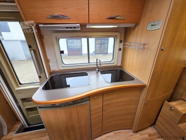 Camper semintegrato EURAMOBIL Contura 660HB - Festbett - Solar -