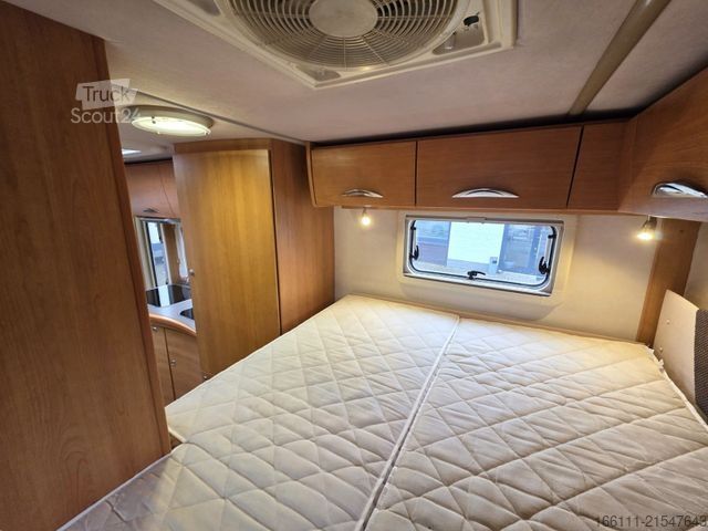 Camper semintegrato EURAMOBIL Contura 660HB - Festbett - Solar -