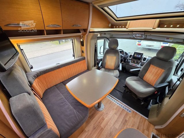 Camper semintegrato EURAMOBIL Contura 660HB - Festbett - Solar -